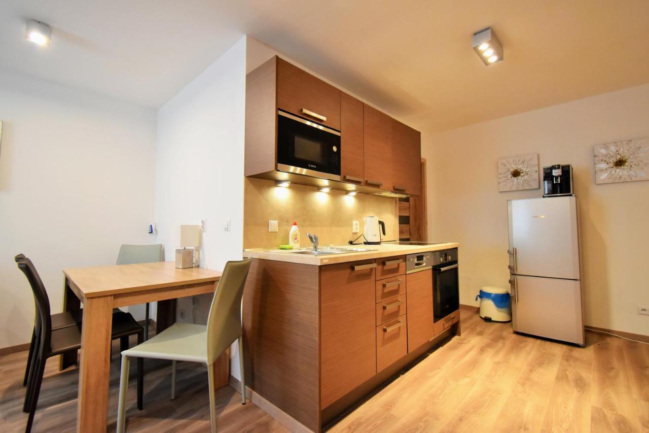 Apartment Dalibor II With Private Entrance And Private Garage Špindlerŭv Mlýn Exteriör bild